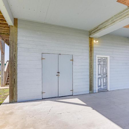 Crystal Beach Home With 2 Grills Walk To Shore! Εξωτερικό φωτογραφία